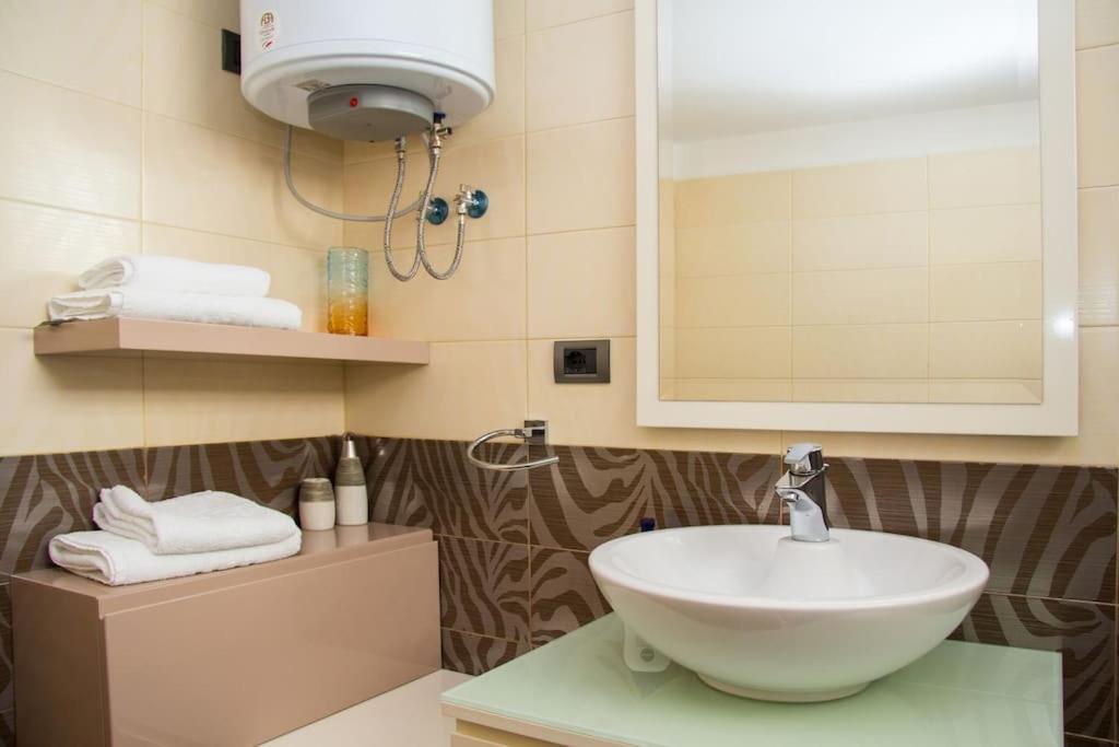 Exclusive Apartment Τίρανα Εξωτερικό φωτογραφία